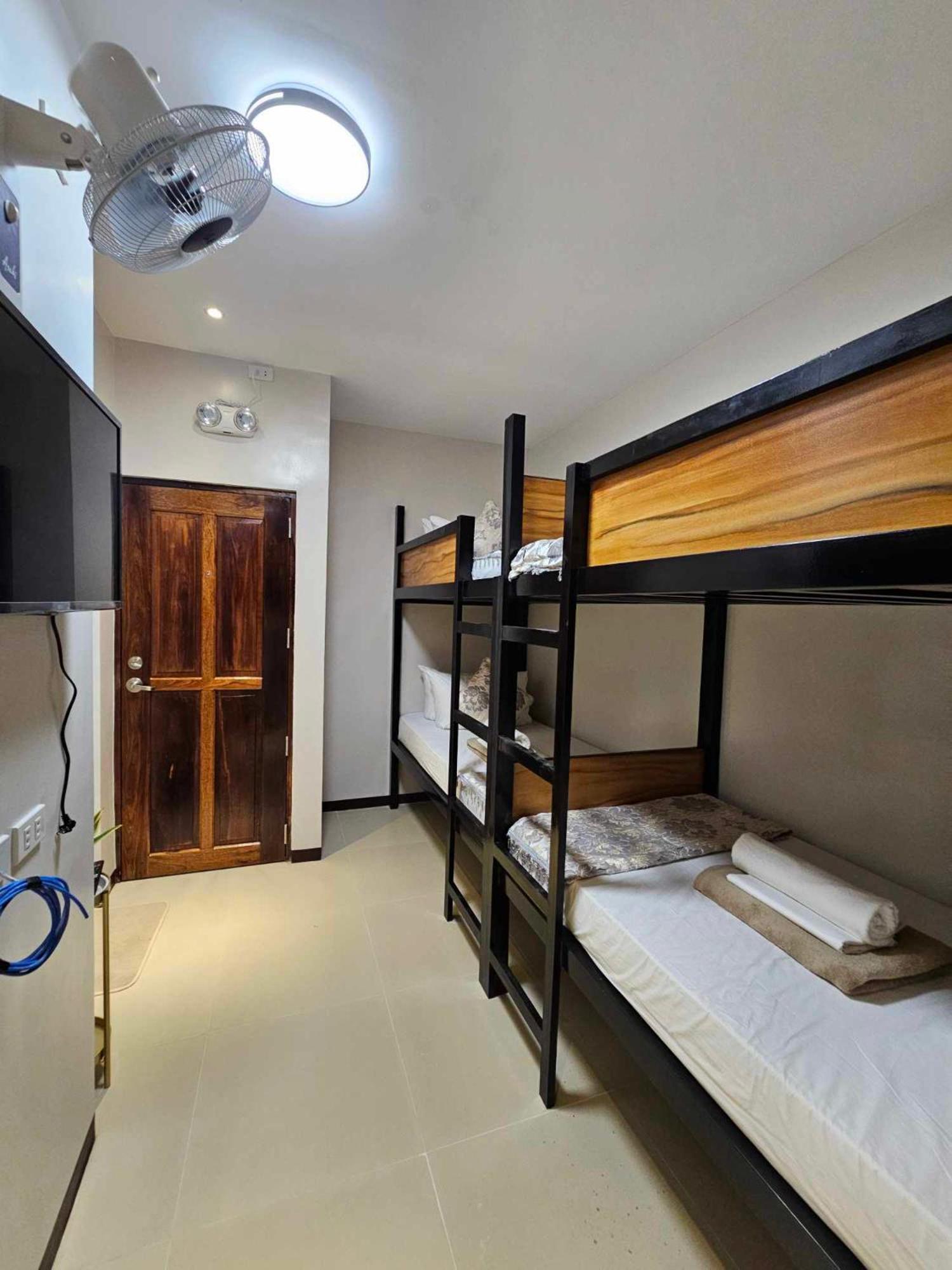 Jaijai'S Backpackers Inn Coron Zewnętrze zdjęcie
